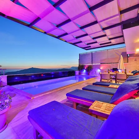 Zaza Hotel